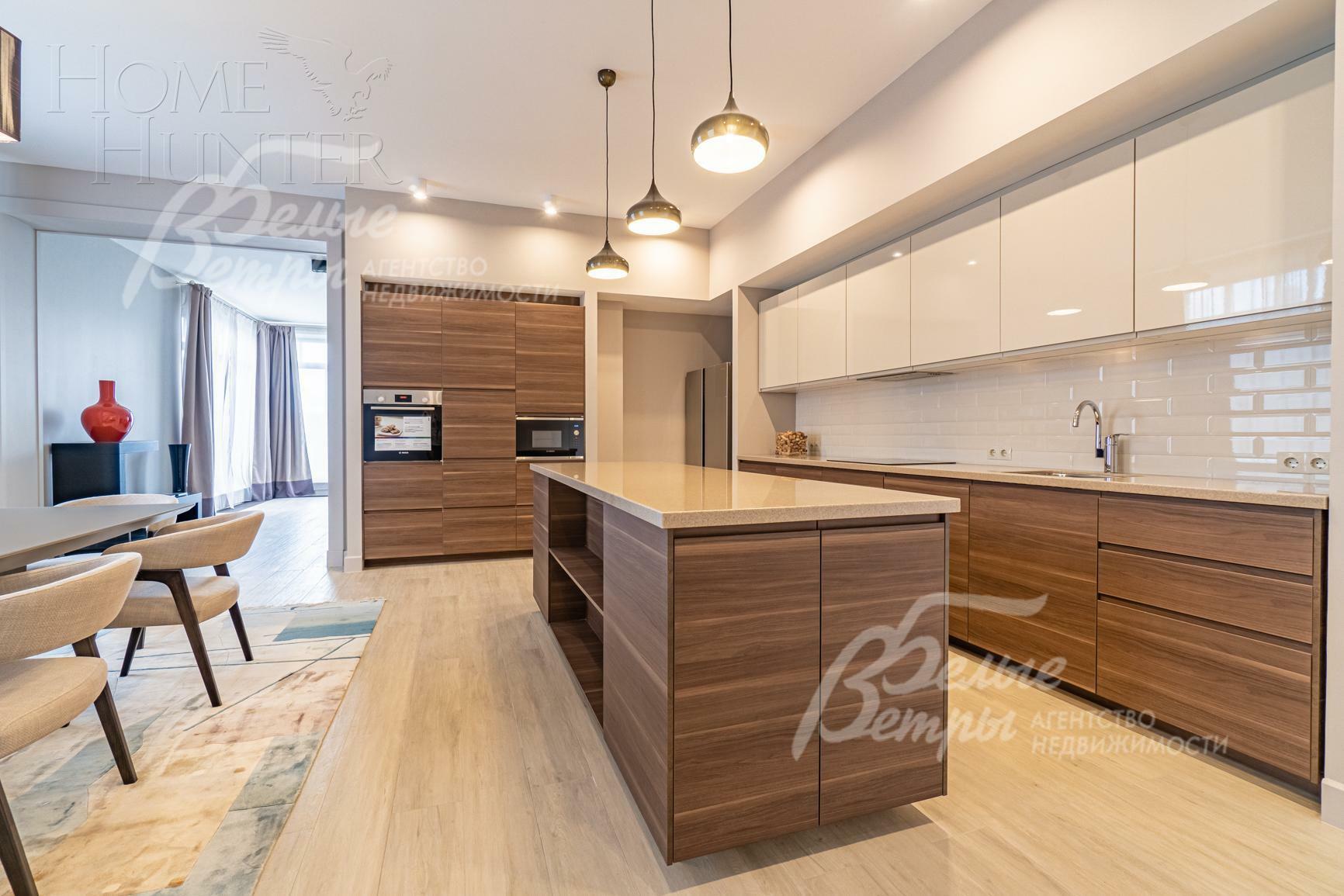 2-этажный коттедж 422.5 м² с отделкой