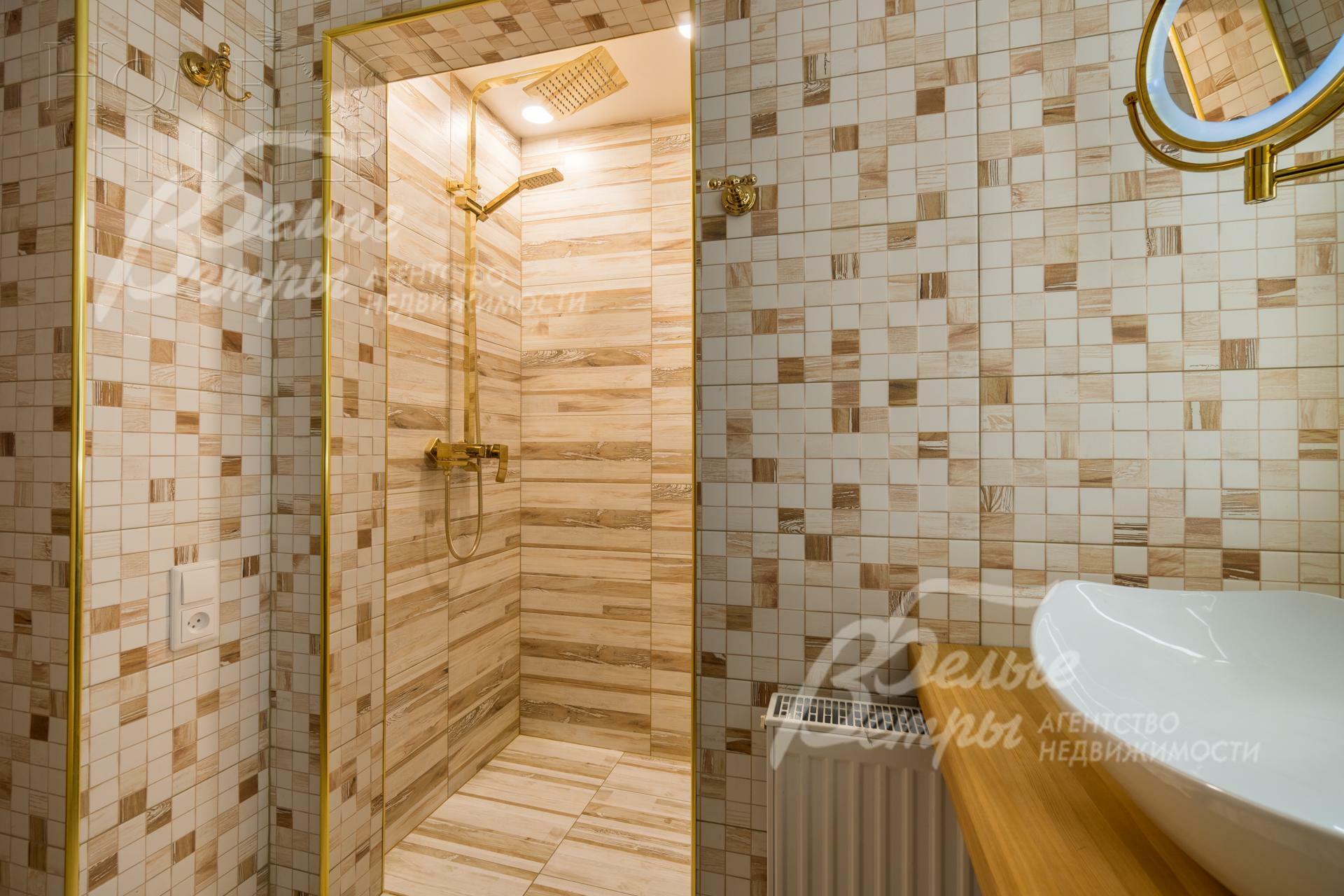 2-этажный коттедж 612 м² с отделкой