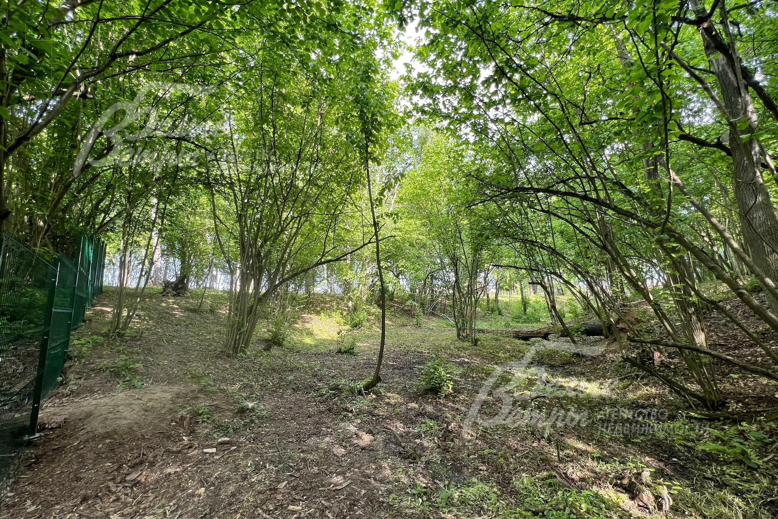 Участок 122 сот. в охраняемом поселке