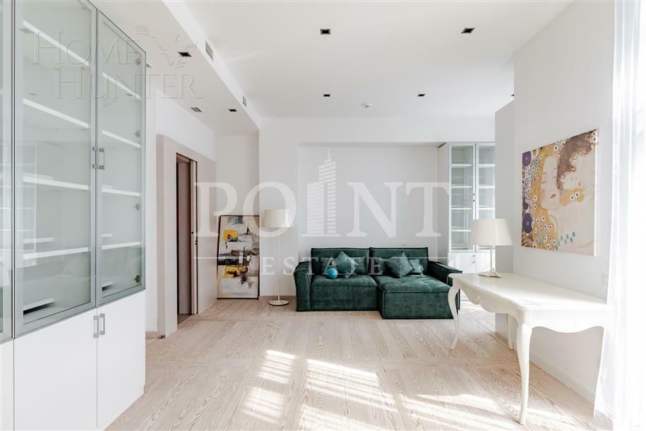 3-этажный таунхаус 335 м² с отделкой