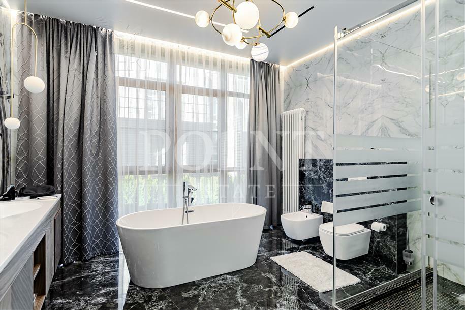 3-этажный таунхаус 410 м² с отделкой