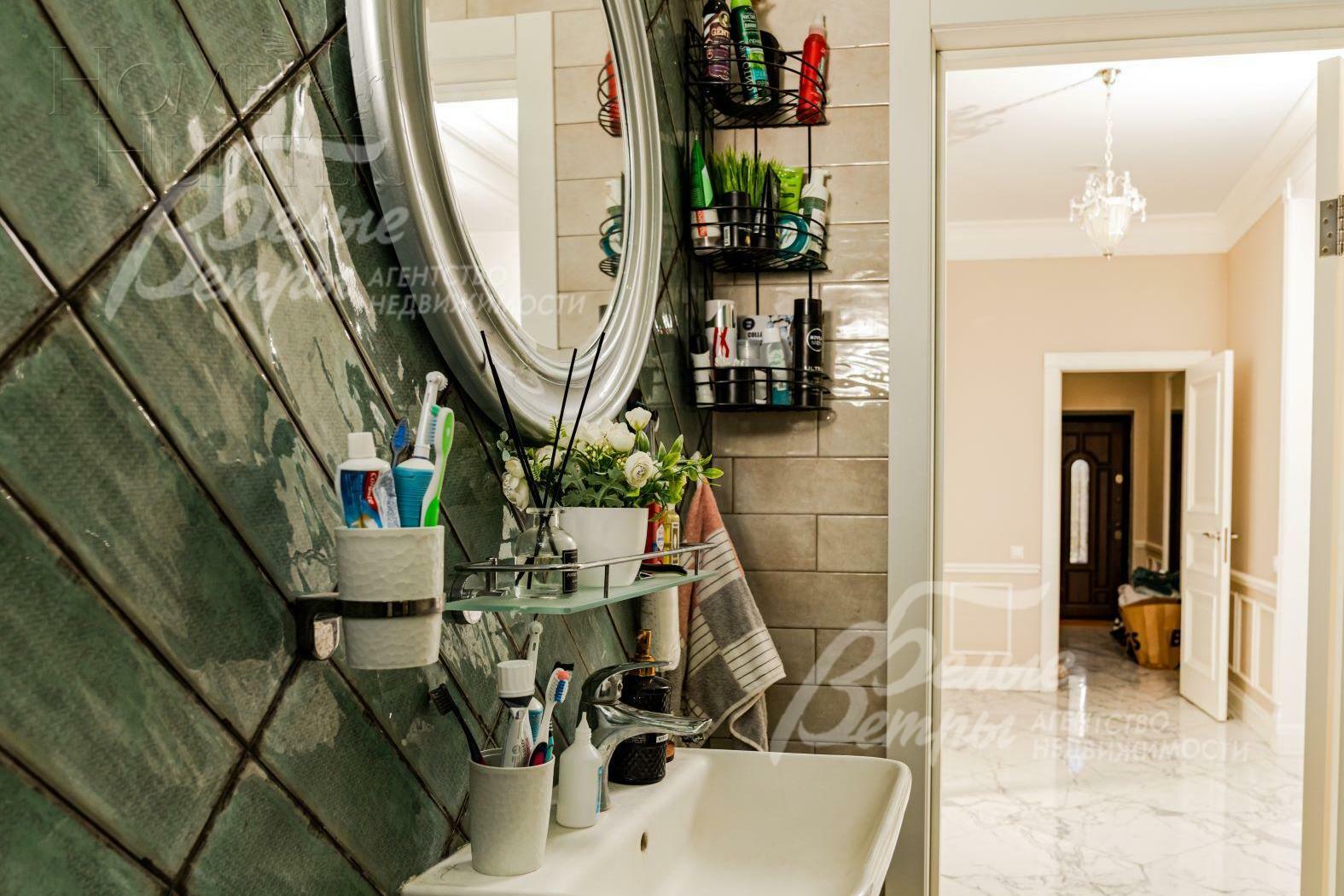 3-этажный коттедж 331 м² с отделкой