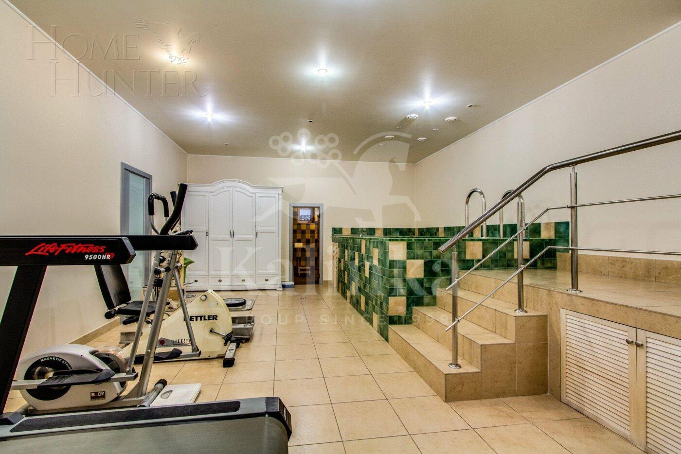 2-этажный коттедж 380 м² с отделкой