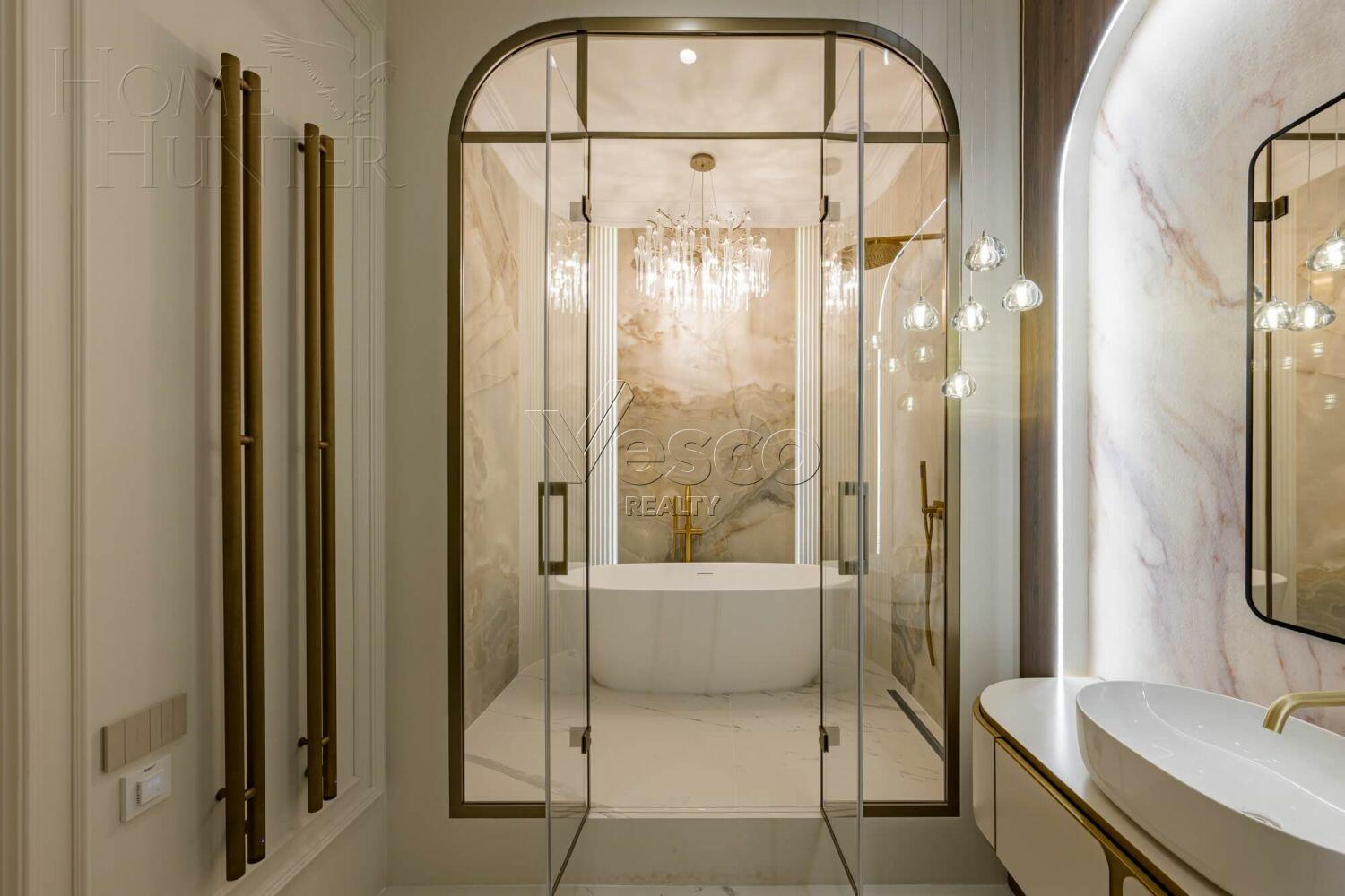 4-КОМН. КВАРТИРА С ОТДЕЛКОЙ 189 М² НА 4 ЭТАЖЕ