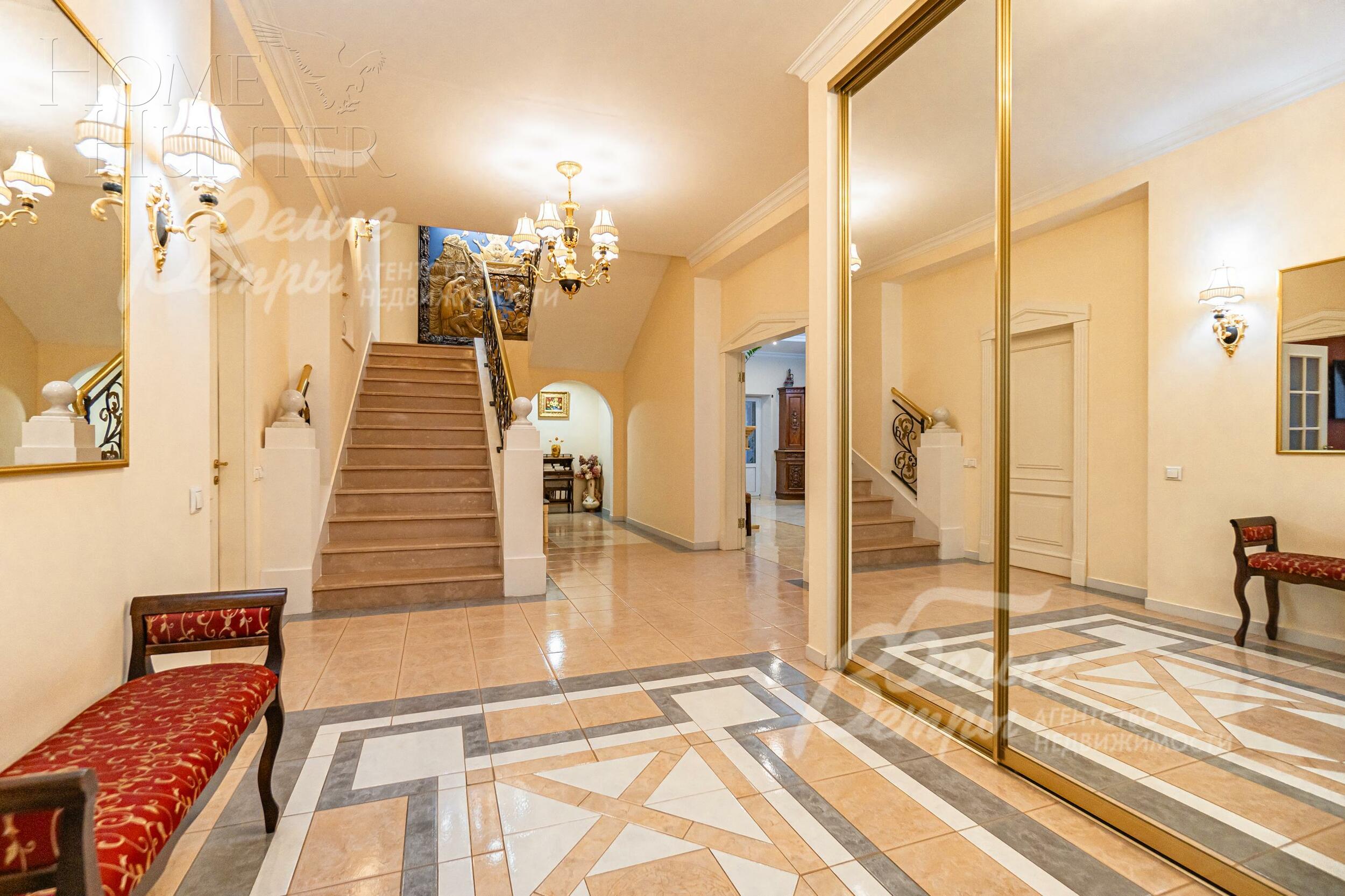 2-этажный коттедж 450 м² с отделкой