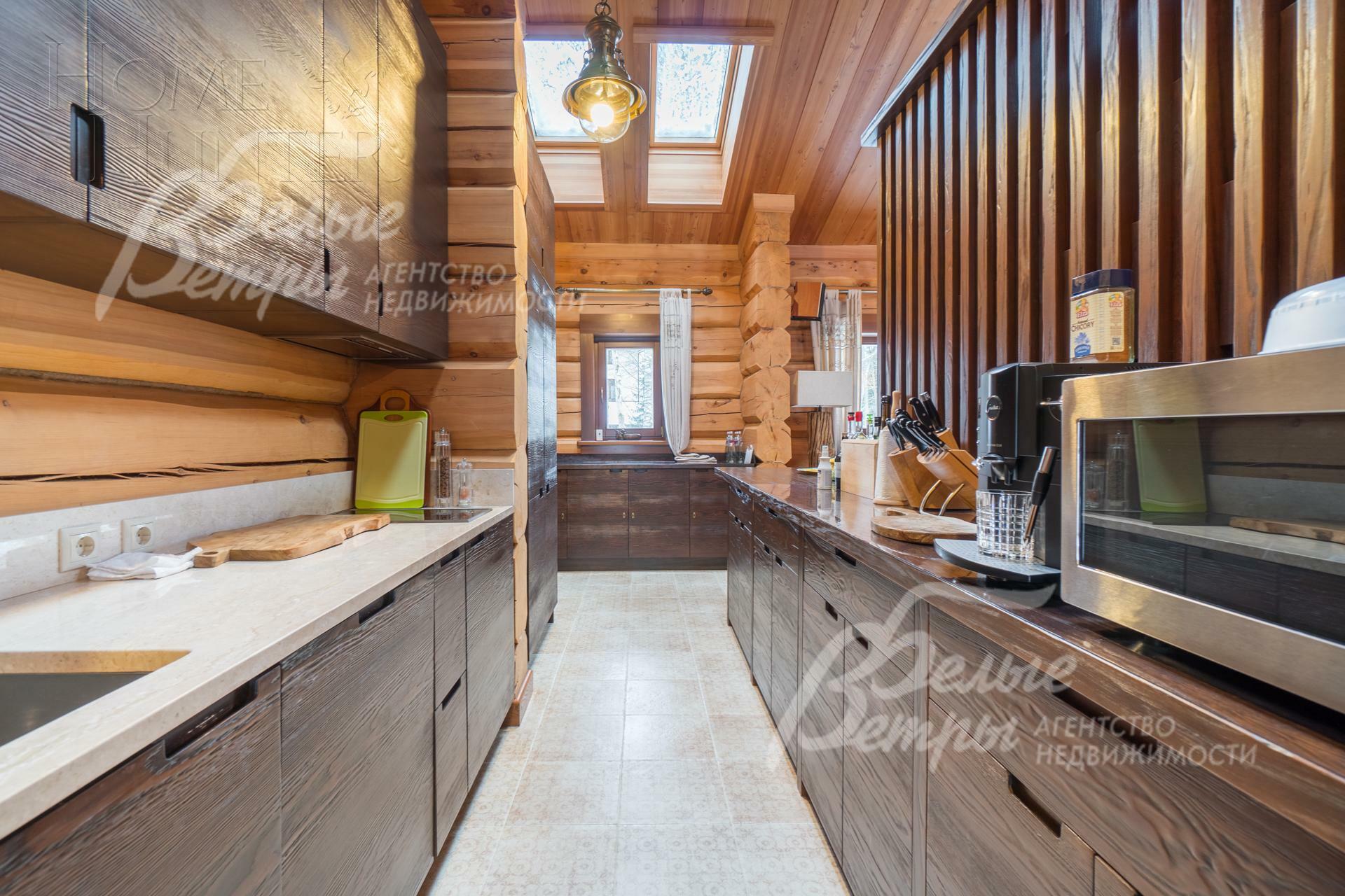 2-этажный коттедж 2 200 м² с отделкой