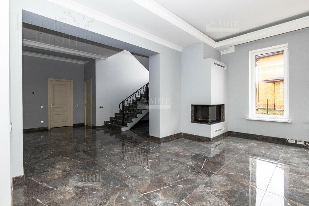 2-этажный коттедж 307 м² с отделкой