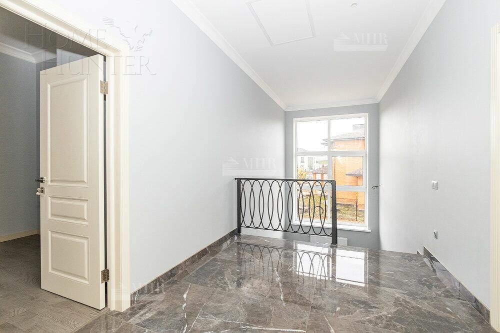 2-этажный коттедж 307 м² с отделкой