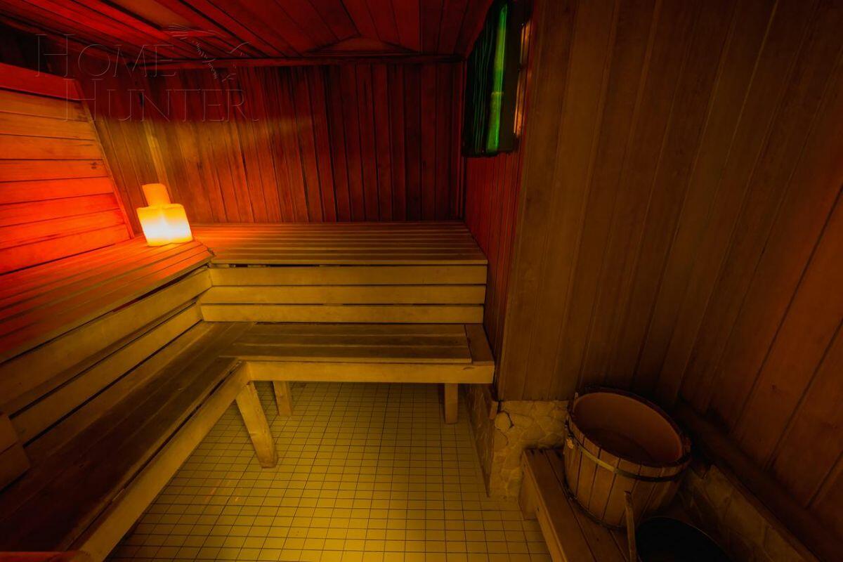 6-этажный коттедж 1 200 м² с отделкой