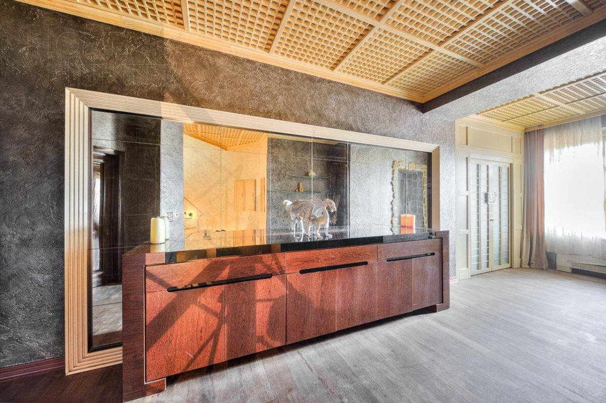 6-этажный коттедж 1 200 м² с отделкой