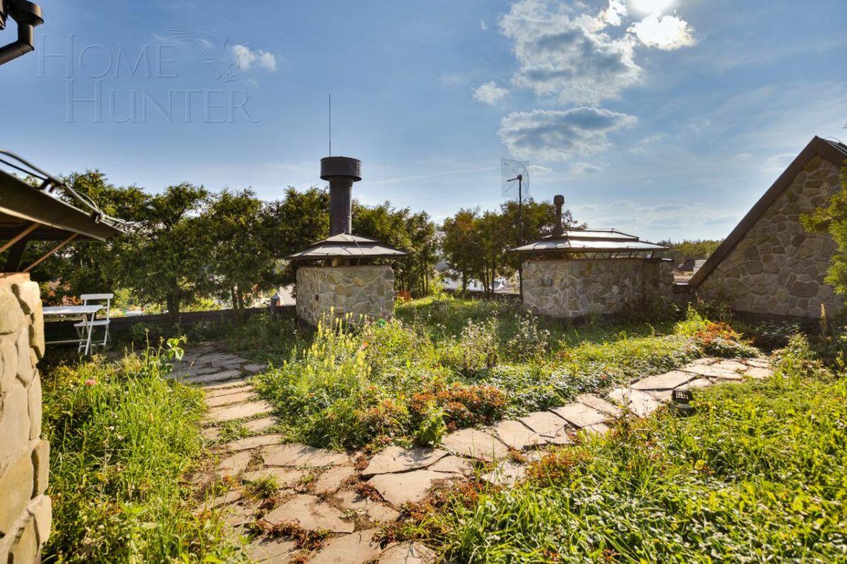 6-этажный коттедж 1 200 м² с отделкой