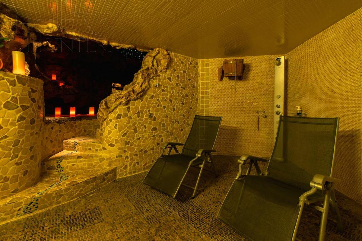 6-этажный коттедж 1 200 м² с отделкой