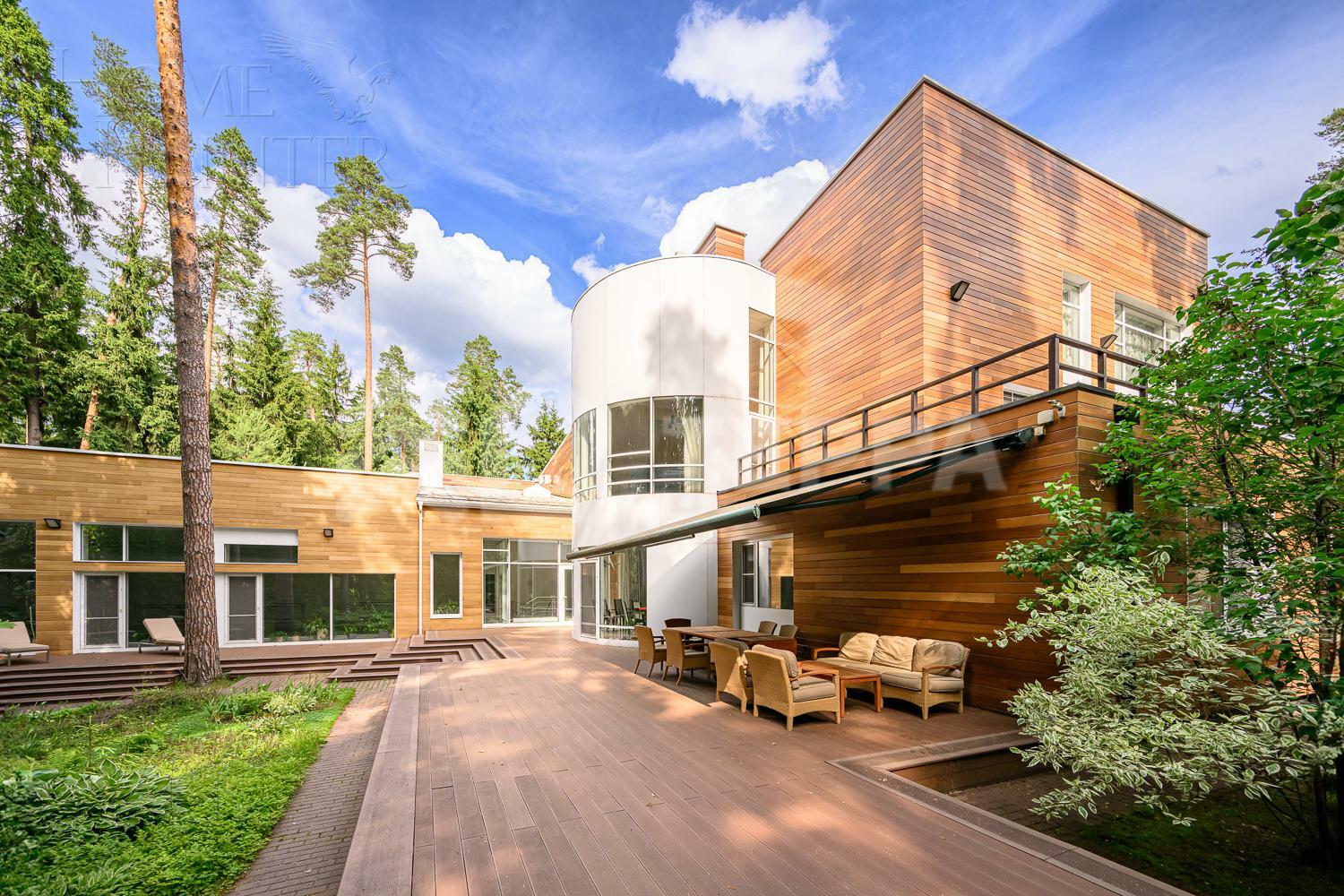 2-этажный коттедж 1 328 м² с отделкой