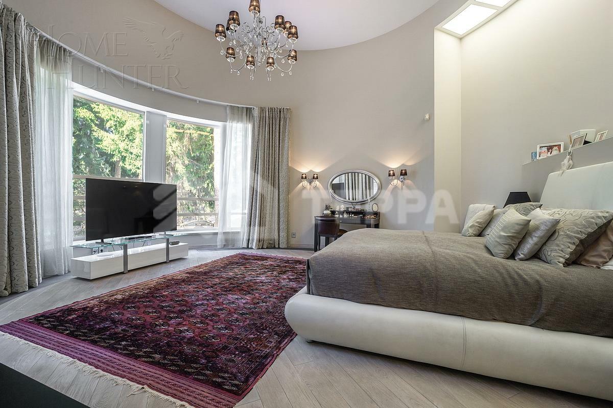 2-этажный коттедж 1 328 м² с отделкой