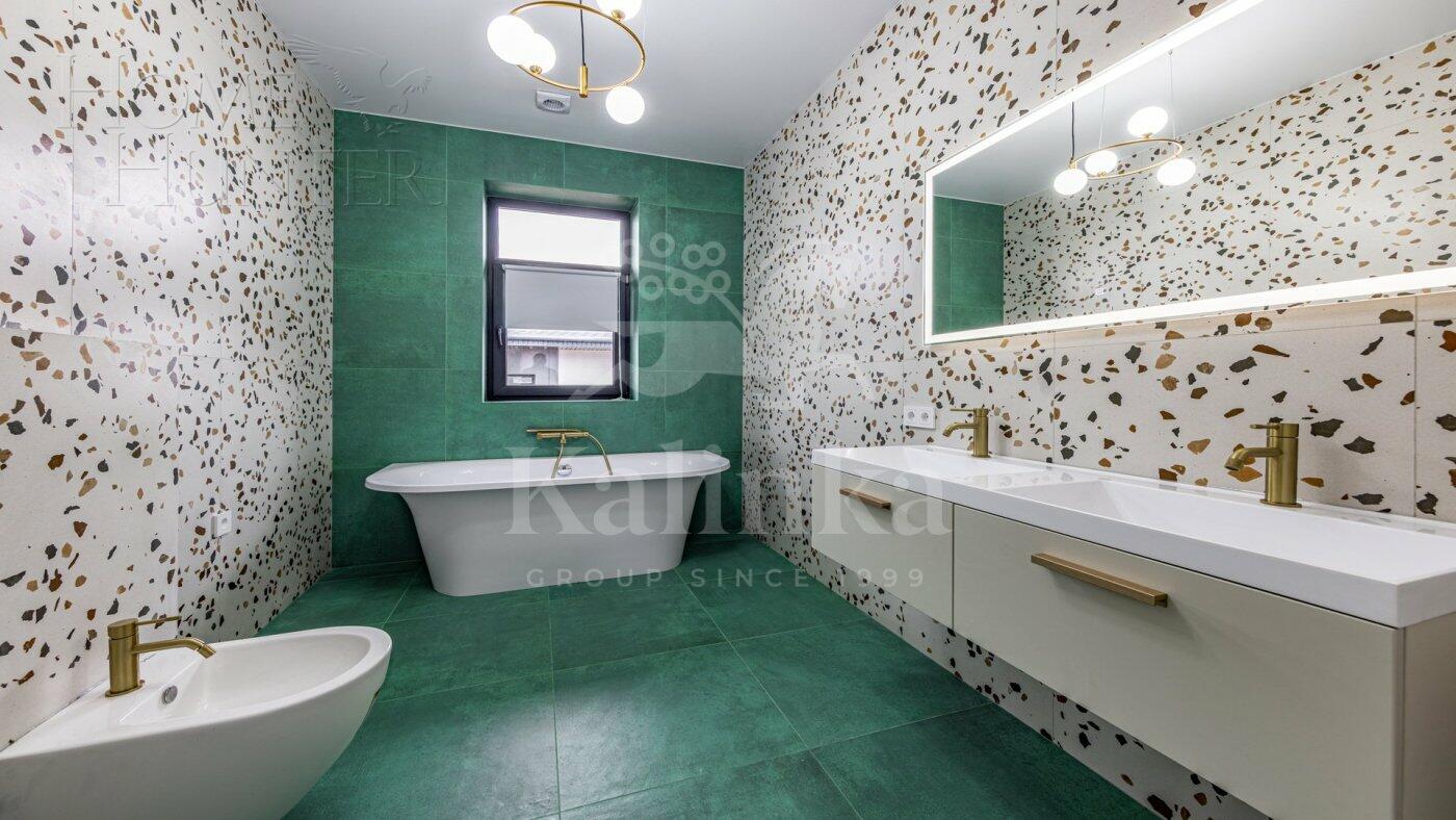 2-этажный коттедж 234.4 м² с отделкой