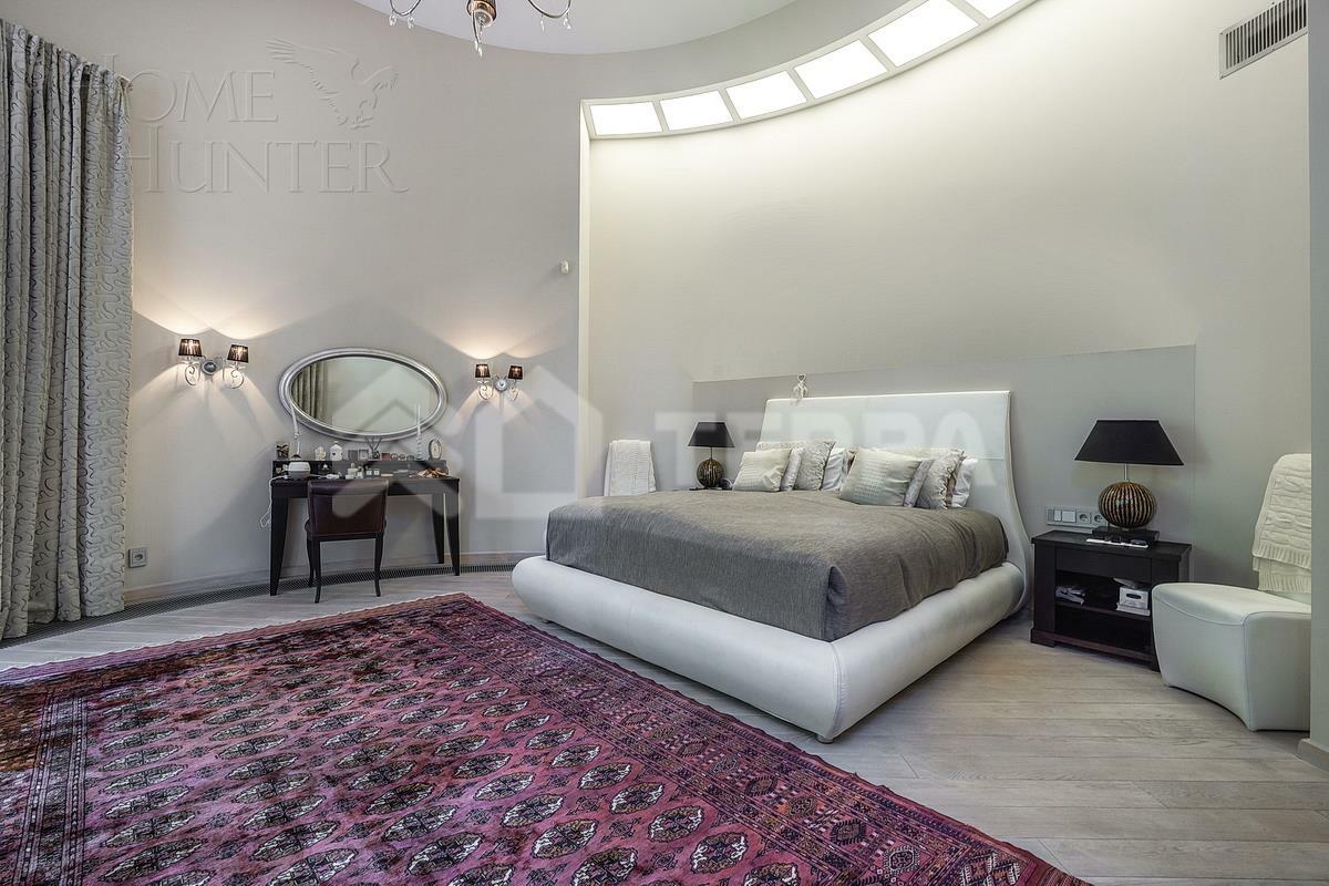 2-этажный коттедж 1 328 м² с отделкой