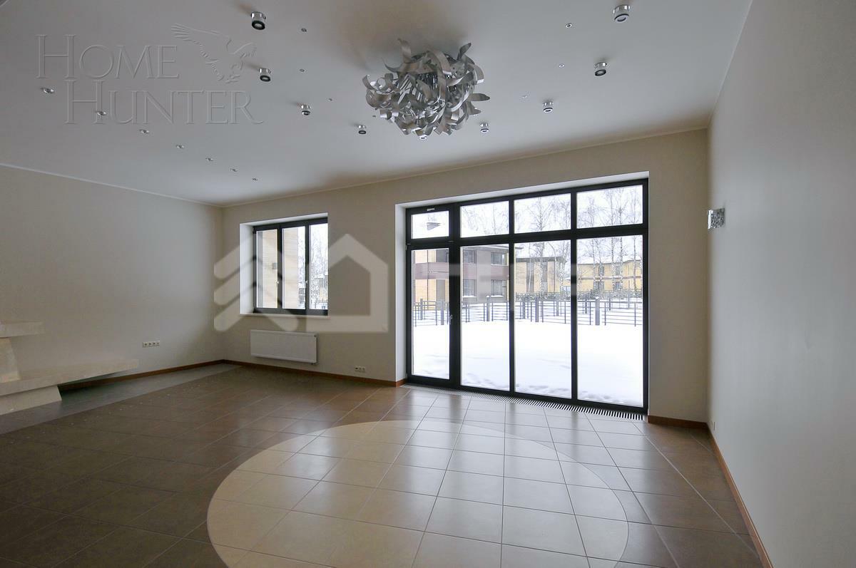 2-этажный коттедж 246.6 м² с отделкой