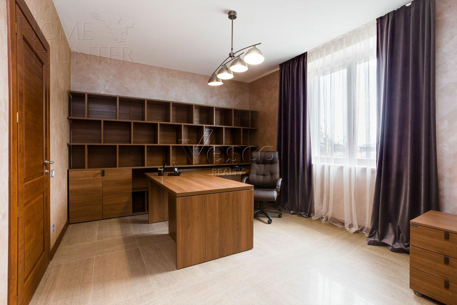 2-этажный коттедж 650 м² с отделкой