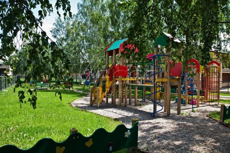 2-этажный коттедж 323 м² с отделкой