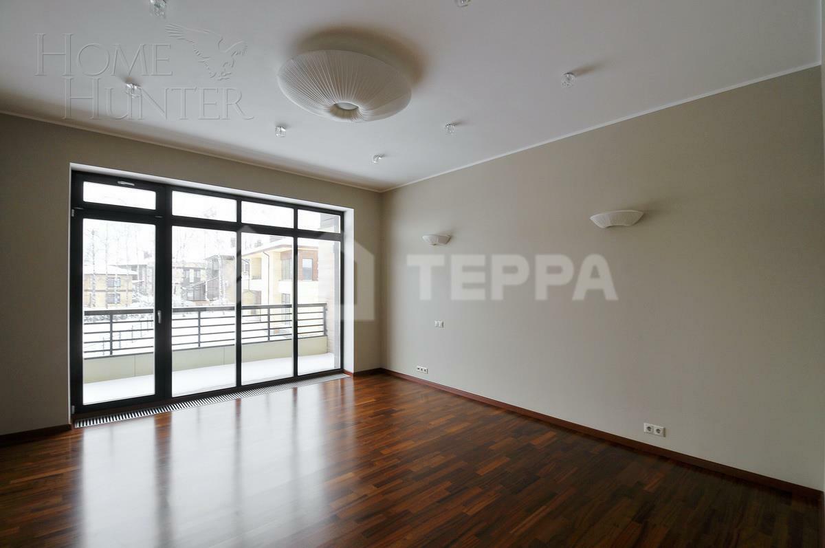 2-этажный коттедж 246.6 м² с отделкой