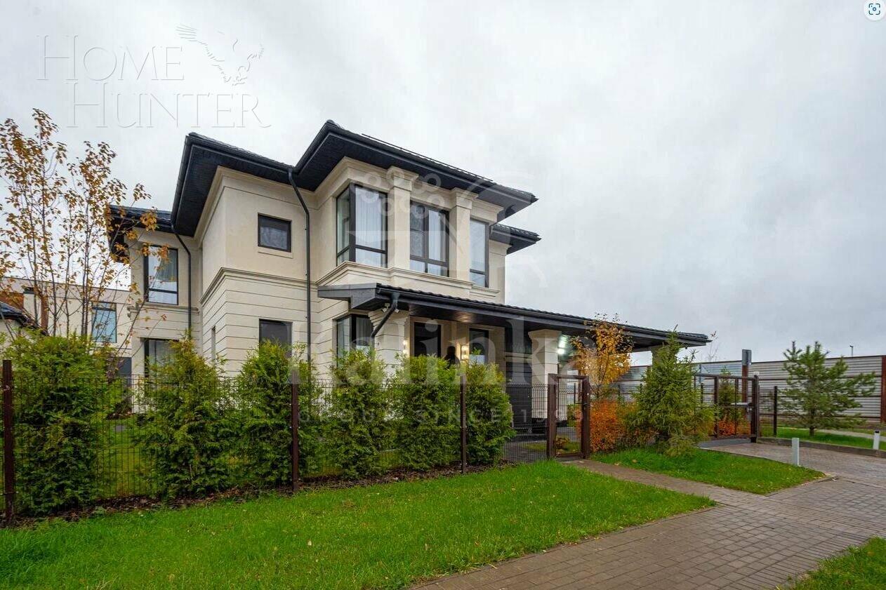 2-этажный коттедж 275 м² с отделкой