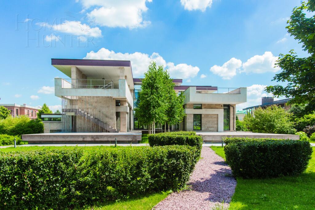 2-этажный коттедж 1 508 м² с отделкой