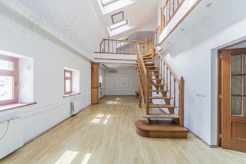 2-УРОВНЕВАЯ КВАРТИРА С ОТДЕЛКОЙ 225 М² НА 4 ЭТАЖЕ