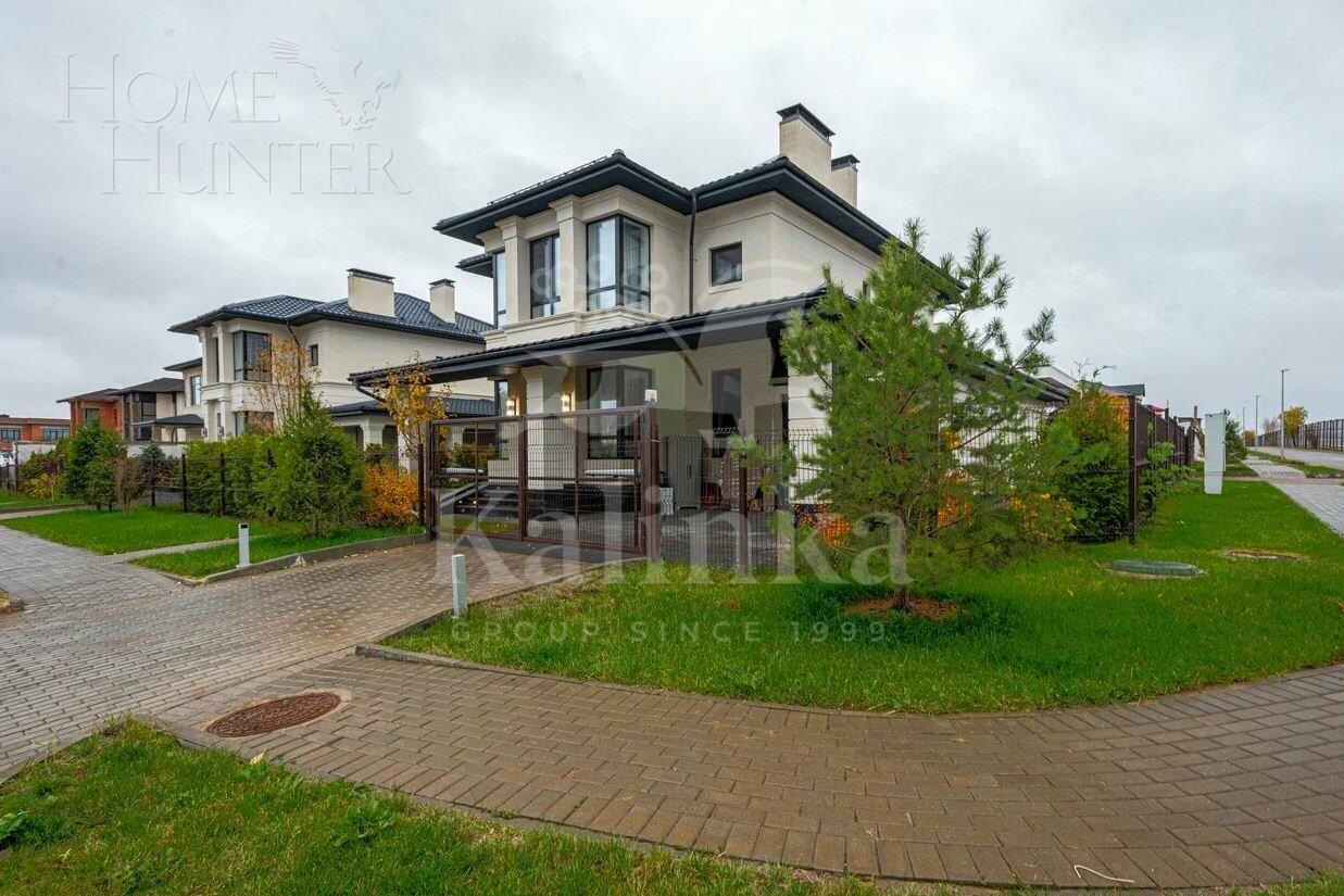 2-этажный коттедж 275 м² с отделкой