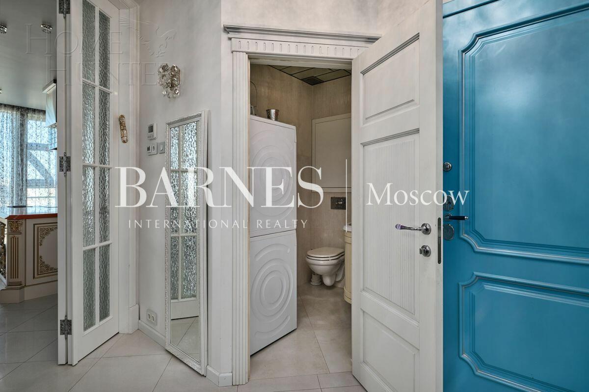 3-КОМН. КВАРТИРА С ОТДЕЛКОЙ 127 М² НА 9 ЭТАЖЕ