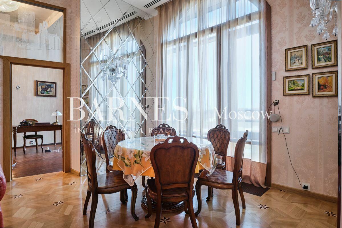 3-КОМН. КВАРТИРА С ОТДЕЛКОЙ 127 М² НА 9 ЭТАЖЕ