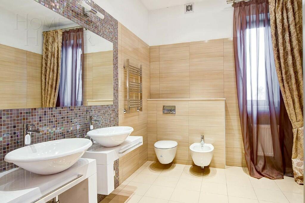 2-этажный коттедж 323 м² с отделкой