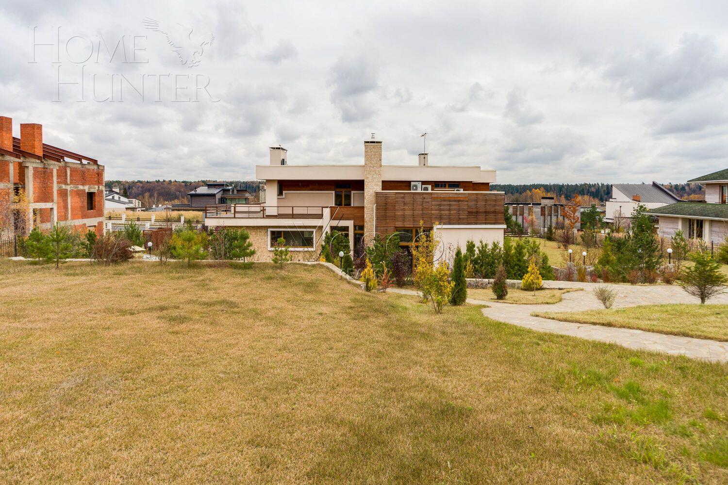 2-этажный коттедж 650 м² с отделкой