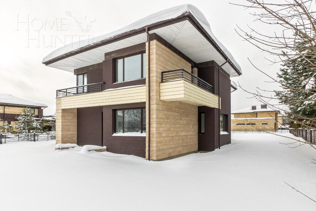 2-этажный коттедж 302 м² без отделки