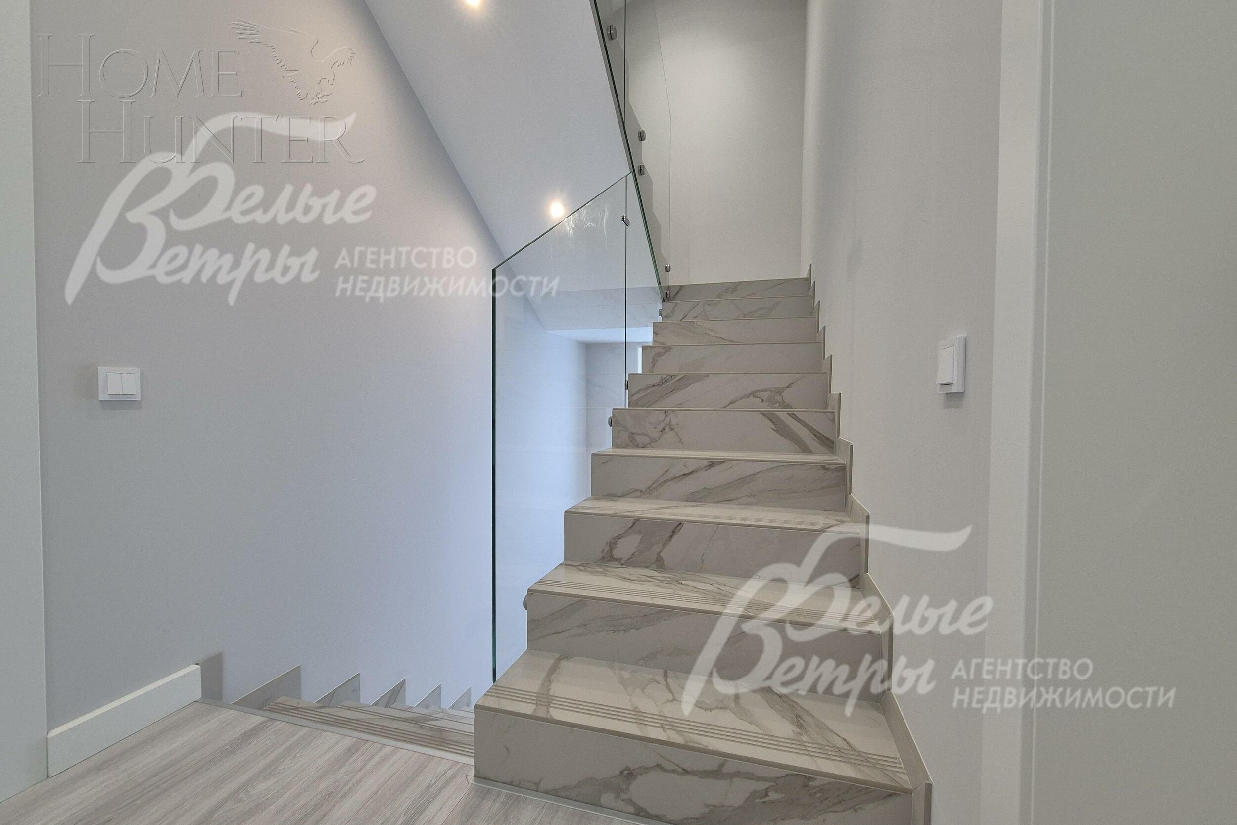 3-этажный коттедж 224 м² с отделкой