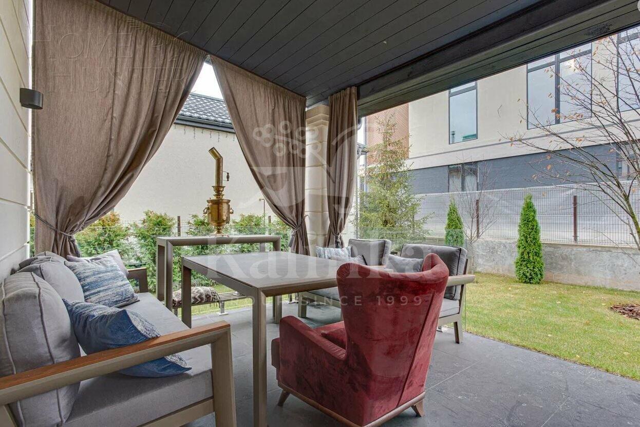 2-этажный коттедж 275 м² с отделкой