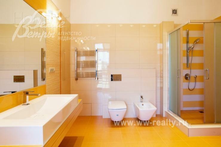 2-этажный коттедж 323 м² с отделкой