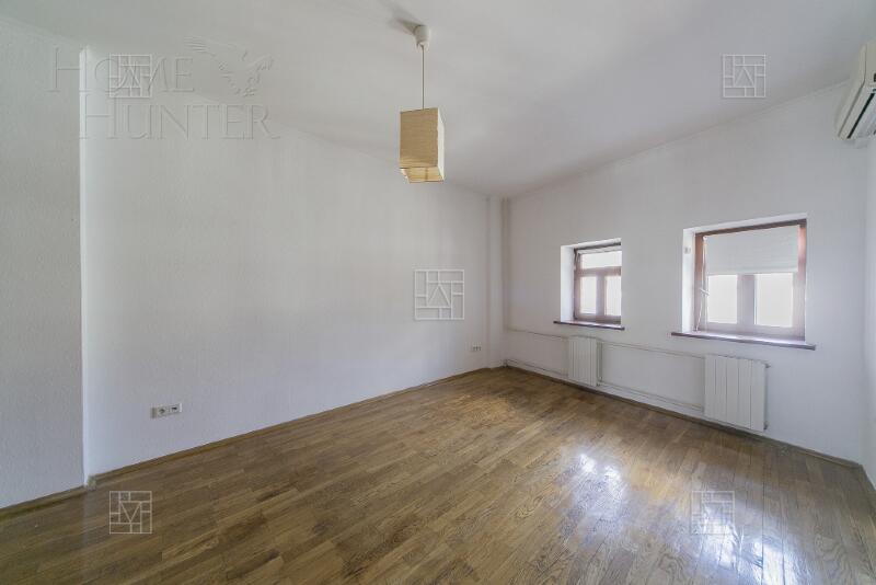 2-УРОВНЕВАЯ КВАРТИРА С ОТДЕЛКОЙ 225 М² НА 4 ЭТАЖЕ