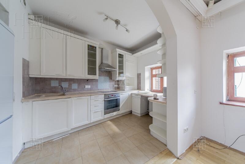 2-УРОВНЕВАЯ КВАРТИРА С ОТДЕЛКОЙ 225 М² НА 4 ЭТАЖЕ