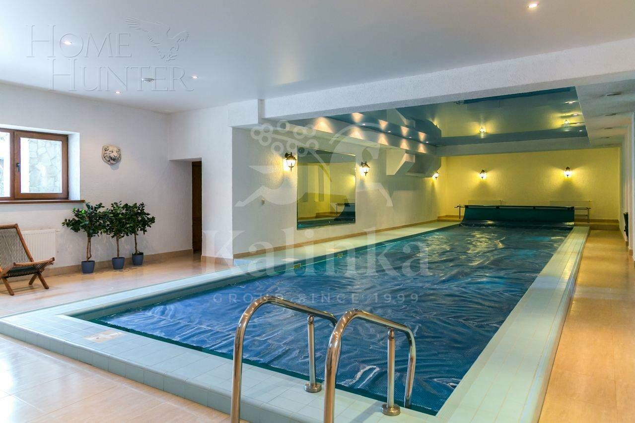 2-этажный коттедж 700 м² с отделкой