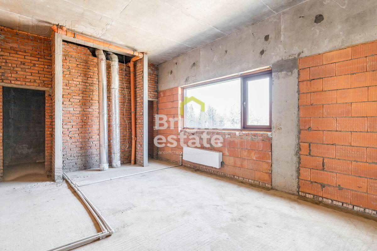 2-этажный коттедж 751.6 м² без отделки