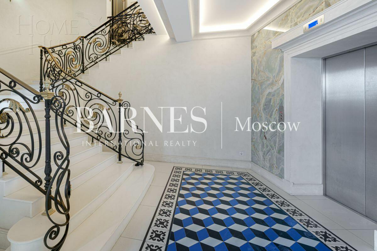 4-КОМН. АПАРТАМЕНТЫ С ОТДЕЛКОЙ 117.9 М² НА 3 ЭТАЖЕ