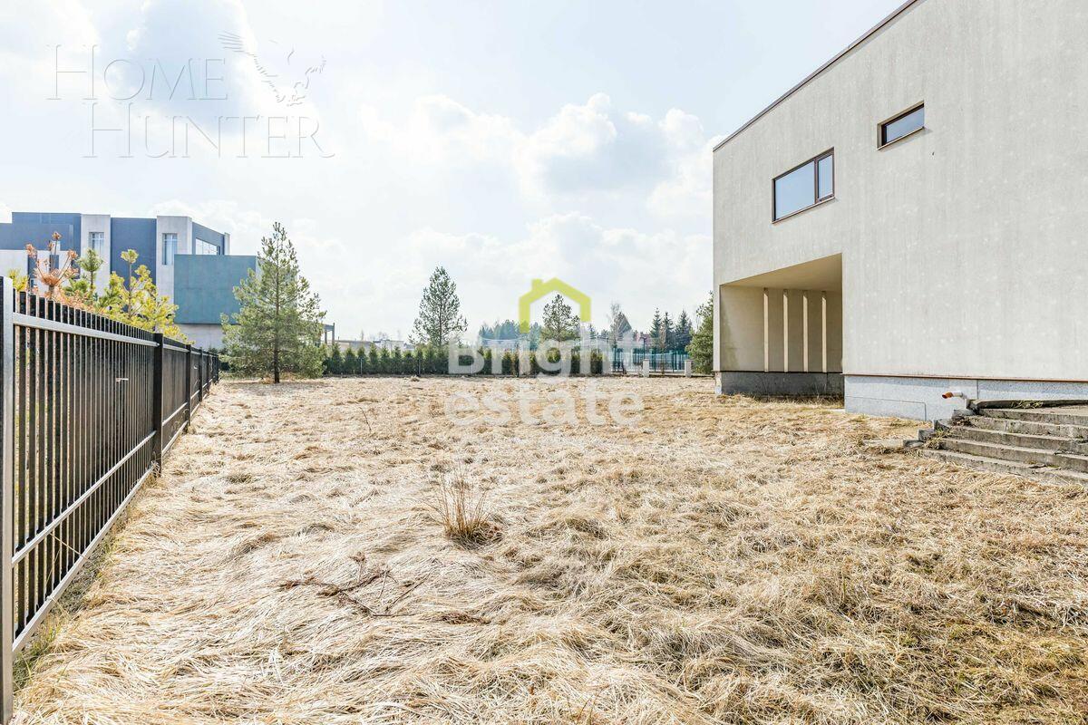 2-этажный коттедж 751.6 м² без отделки