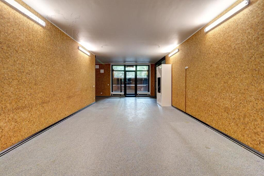 2-этажный коттедж 947 м² с отделкой