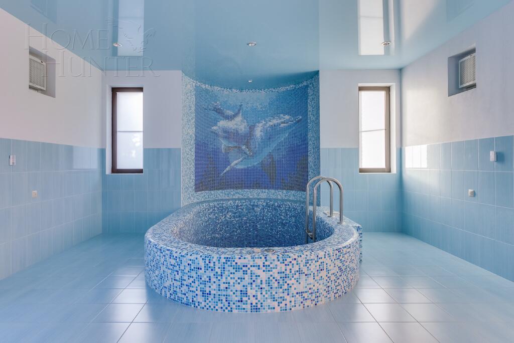 2-этажный коттедж 700 м² с отделкой