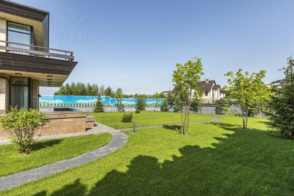 2-этажный коттедж 967.94 м² с отделкой