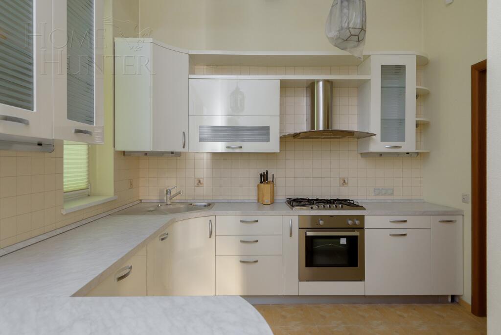 2-этажный коттедж 700 м² с отделкой