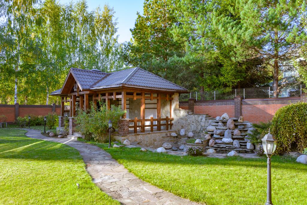 2-этажный коттедж 700 м² с отделкой