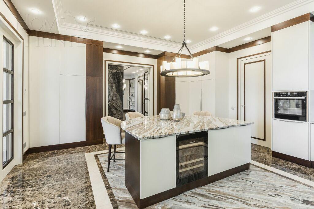 2-этажный коттедж 967.94 м² с отделкой