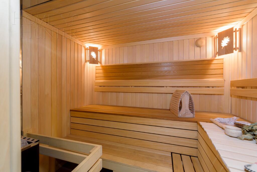 2-этажный коттедж 700 м² с отделкой