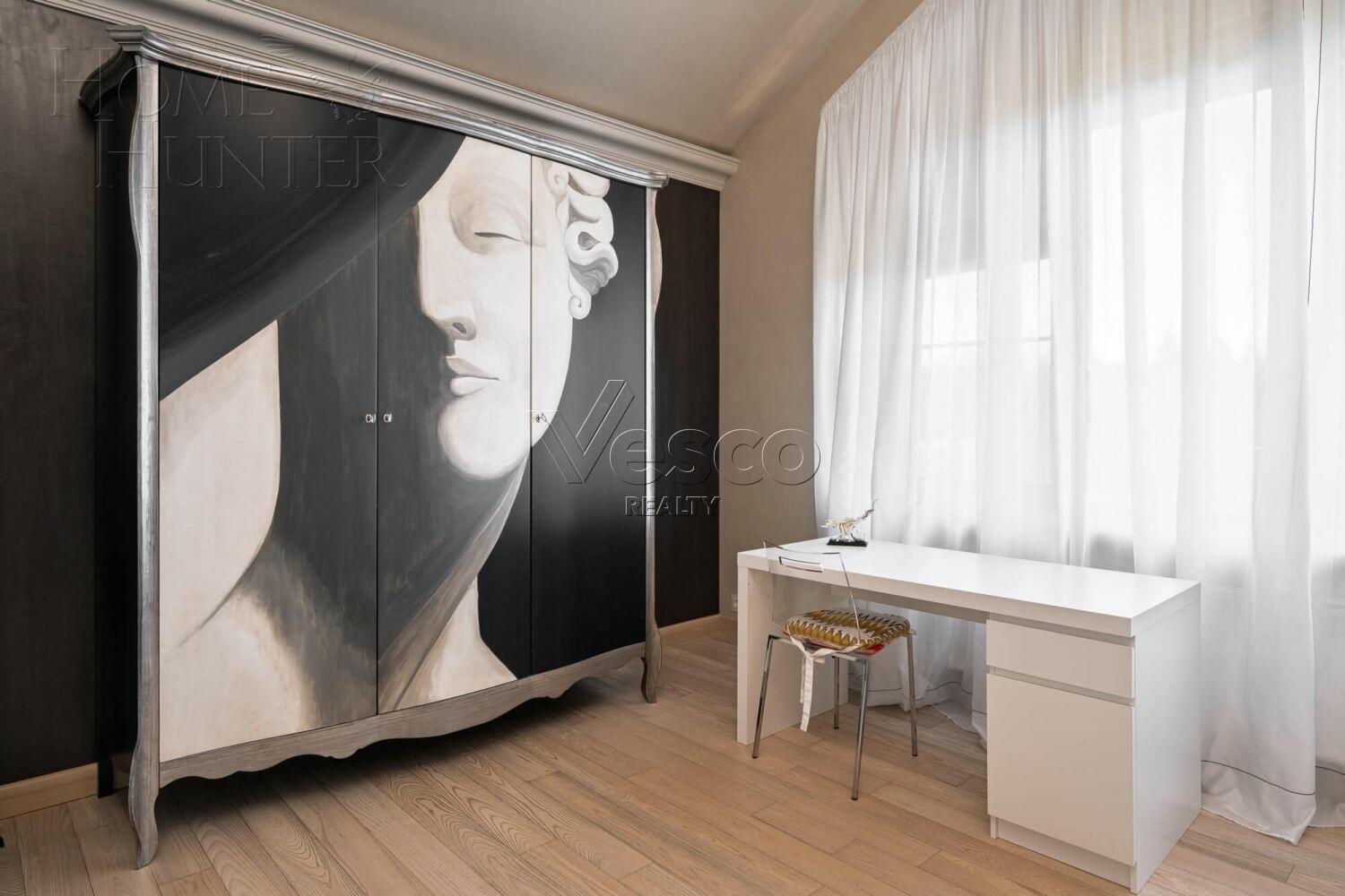 2-этажный коттедж 357 м² с отделкой